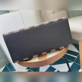 FENDI Средний чехол для камеры Внутренний карман на молнии, жест