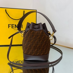 FENDI Мини-сумка-бакет из двухслойной кожи С черным и коричневым