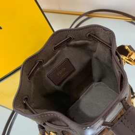 FENDI Мини-сумка-бакет из двухслойной кожи С черным и коричневым