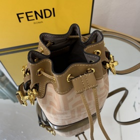FENDI  Мини-сумка-бакет из кожи первого слоя фланелевый коричнев