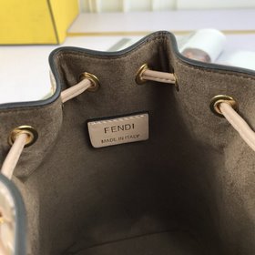FENDI Mon Tresor сумка-ведро Размеры 12*18*10 см, новейшая модел