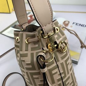 FENDI Mon Tresor сумка-ведро Размеры 12*18*10 см, новейшая модел