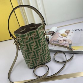 FENDI Mon Tresor сумка-ведро Размеры 12*18*10 см, новейшая модел
