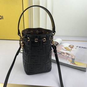 FENDI Сумка-ведро Mon Tresor Размеры 12*18*10 см, новейшая модел