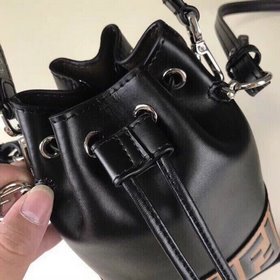 FENDI Мини-сумка с тиснением из кожи бычка, излюбленная модель Ва