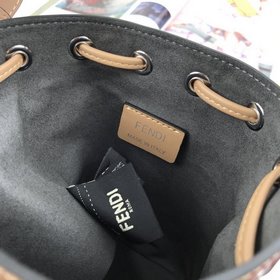 FENDI  Mon Tresor сумка-ведро Размеры 12*18*10 см, новейшая моде
