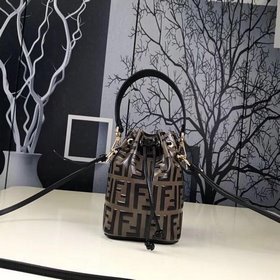 FENDI Мини-сумка с тиснением из кожи бычка, вдохновленная дизайно