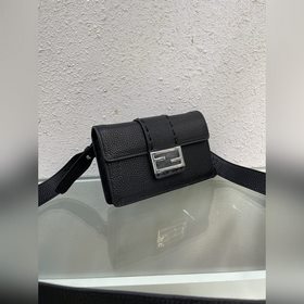 FENDI импортная кожа верхнего слоя, детали, небольшой рюкзак для 