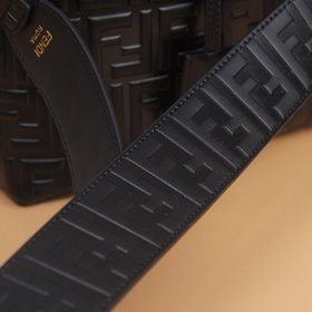 FENDI By The Way подушка-сумка Модель： 8809 Светло-коричневый и 