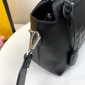 FENDI by the way Бостонская сумка с ручкой из итальянской кожи С