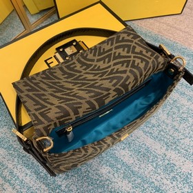 FENDI Летняя капсульная коллекция Необычные украшения на холсте 