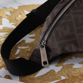 FENDI Поясная сумка с застежкой-молнией и сумка через плечо с рег
