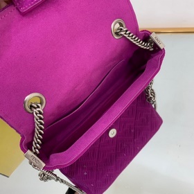 FENDI Средняя сумка с цепочкой через плечо, из красного высокоте