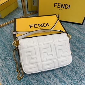 FENDI Усовершенствованная версия Культовая мини-сумка Baguette с