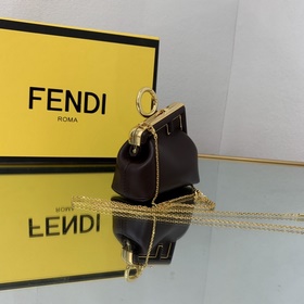 FENDI Мини-размер, кофейный цвет Новая модель First Первая модел