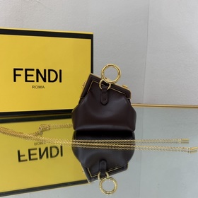 FENDI Мини-размер, кофейный цвет Новая модель First Первая модел