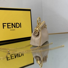 FENDI Мини-размер, светло-розовый Новая модель First Под руковод