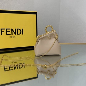 FENDI Мини-размер, светло-розовый Новая модель First Под руковод