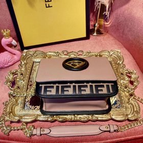 FENDI весенняя и летняя коллекция мини-сумок с клапаном, с фирмен