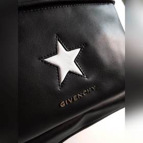 Givenchy Кожаный рюкзак (белая звезда) Первый слой кожи, высокок