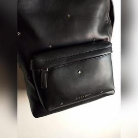 Givenchy Кожаный рюкзак (крестообразные заклепки) из кожи первог