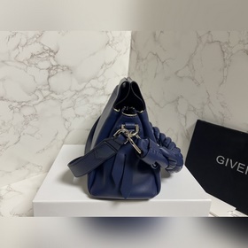 Givenchy одноплечевая сумка Мягкая сумка большого размера, не бу