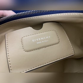 Givenchy одноплечевая сумка Мягкая сумка большого размера, не бу