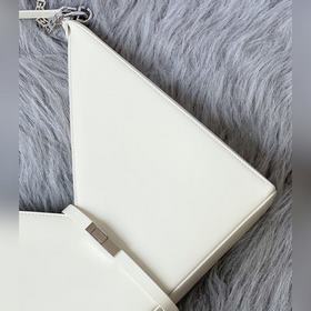 Givenchy одноплечевая сумка Новинка Французская кожа в оригинал