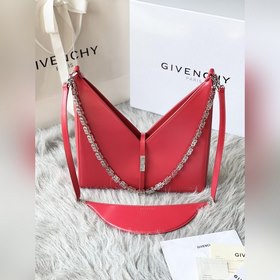 Givenchy Представляем новую сумку V-образного кроя Французская