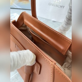 Givenchy Новейшая классическая модель Antignoa Геометрический ди
