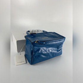Сумка Givenchy Кожа с эффектом взрыва, золотая фурнитура, 100% х