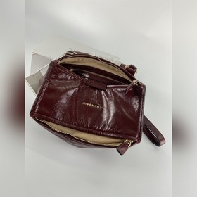 Сумка Givenchy Кожа с эффектом взрыва, золотая фурнитура, 100% хл