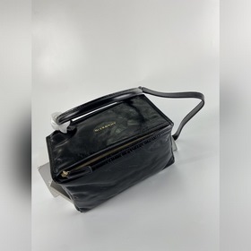 Сумка Givenchy Кожа с эффектом взрыва, золотая фурнитура, 100% хл
