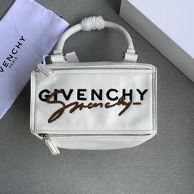 Сумка Givenchy Кожа высшего качества, объемные буквы из хлопка,