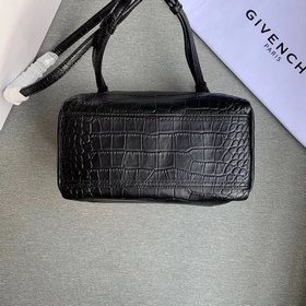 Givenchy Кожа с тиснением под крокодил, золотая фурнитура, 100% 