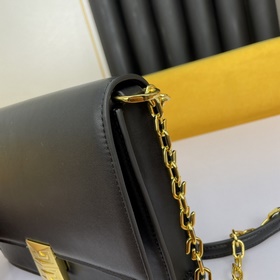 Givenchy Сумка через плечо Маленькая сумка Kira Богатое и тщатель