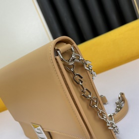 Givenchy Сумка через плечо Маленькая сумка Kira Богатое и тщател