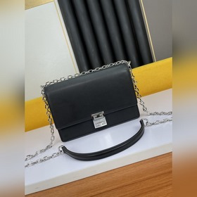 Givenchy Сумка через плечо Kira Маленькая сумка Богатое и тщатель