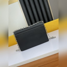 Givenchy Сумка через плечо Kira Маленькая сумка Богатое и тщатель