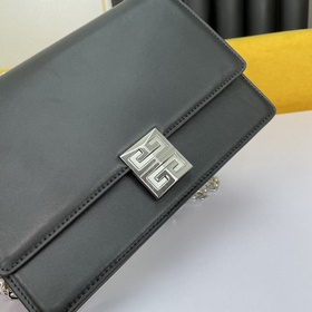 Givenchy Сумка через плечо Kira Маленькая сумка Богатое и тщатель