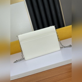 Givenchy Сумка через плечо Kira Маленькая сумка Богатое и тщатель
