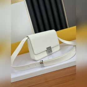 Givenchy Сумка через плечо Кира маленькая сумка camera bag Богат