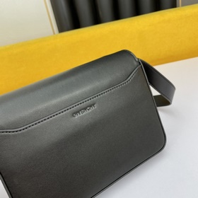 Givenchy Сумка через плечо Кира маленькая сумка camera bag Богат