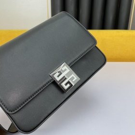 Givenchy Сумка через плечо Кира маленькая сумка camera bag Богат