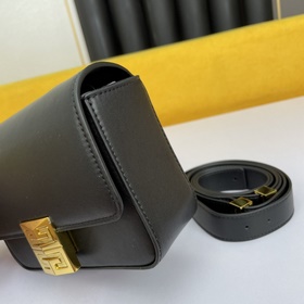 Givenchy Сумка через плечо Кира маленькая сумка camera bag Богат