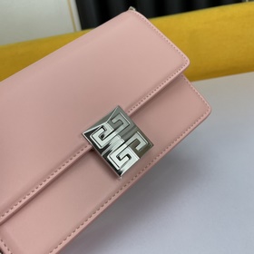Givenchy Сумка через плечо Маленькая сумка Kira Богатое и тщател