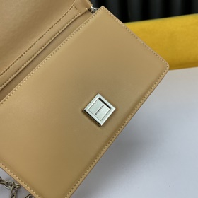Givenchy Сумка через плечо Маленькая сумка Kira Богатое и тщател