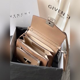 Сумка через плечо Givenchy Очень милая, удобная, легкая и проста