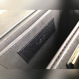 Сумка через плечо Givenchy Очень милая, удобная, легкая и проста