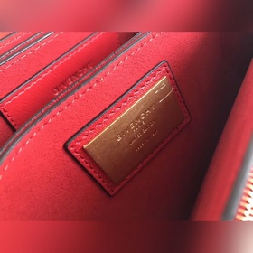 Сумка через плечо Givenchy Любимая сумка, удобная, легкая, удобн